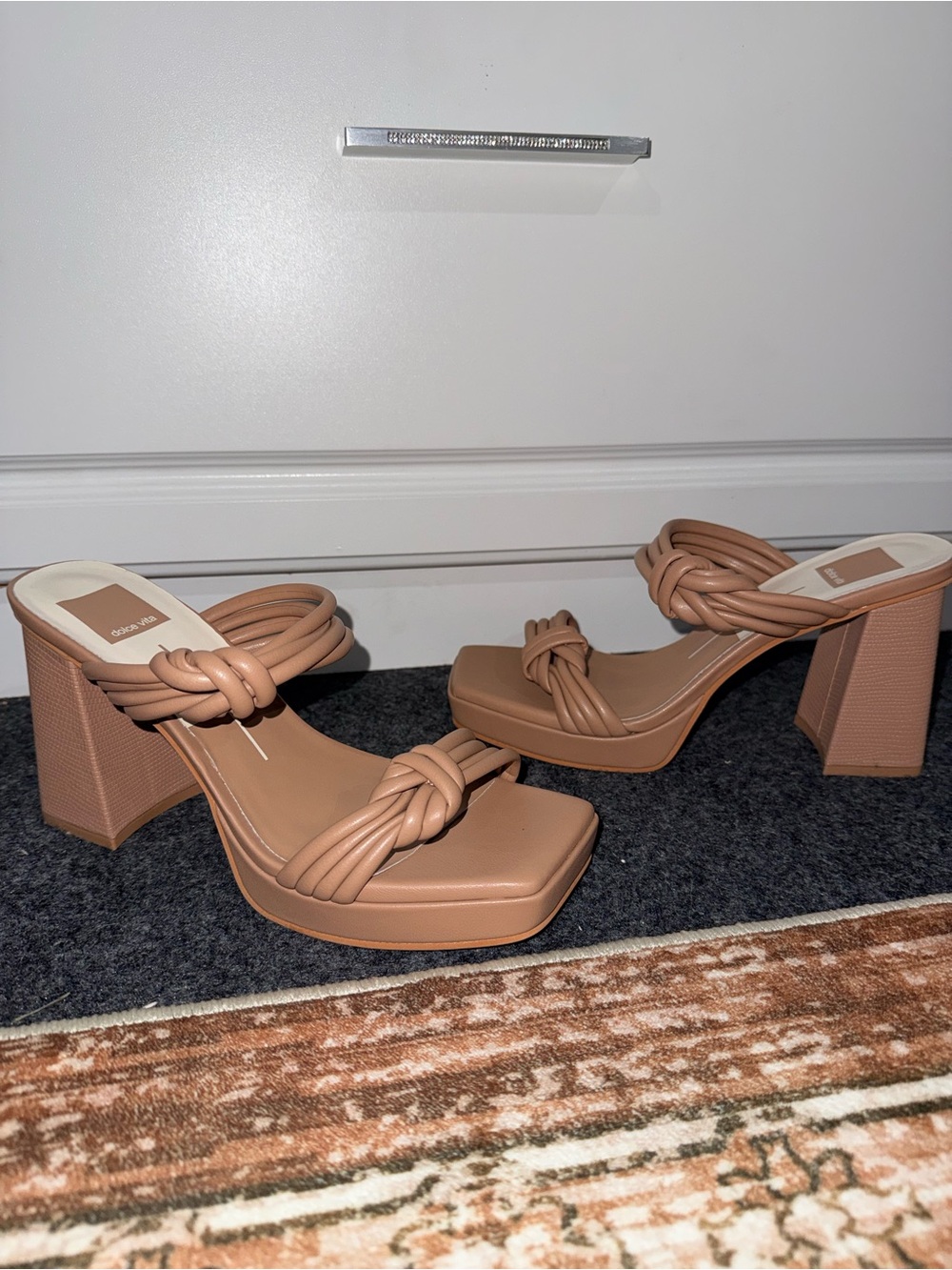 New! Dolce Vita Abriel heel - sz 8 - Picture 2 of 7